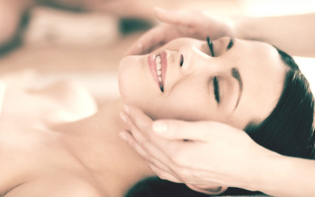 Luxusná starostlivosť o pleť v kozmetickom salóne